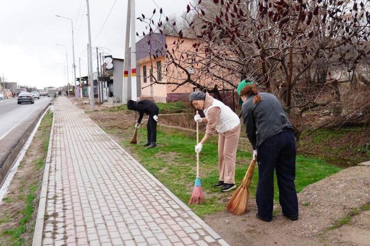 ТҮРКІСТАН: ҚАЗЫҒҰРТТА «ТАЗА ҚАЗАҚСТАН» АЯСЫНДА ЖАЛПЫАУДАНДЫҚ СЕНБІЛІК ӨТТІ