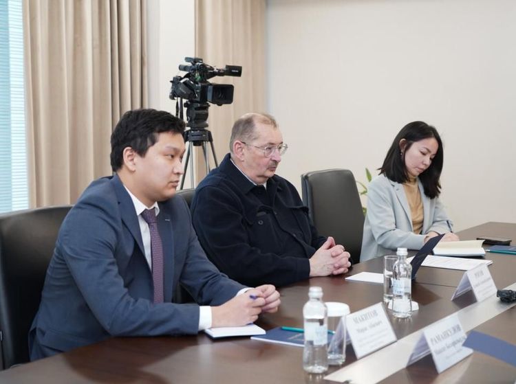 ТҮРКІСТАН: НҰРАЛХАН КӨШЕРОВ ЕҚЫҰ ӨКІЛІМЕН КЕЗДЕСІП, ӘРІПТЕСТІКТІ НЫҒАЙТУ ЖОЛДАРЫН ТАЛҚЫЛАДЫ